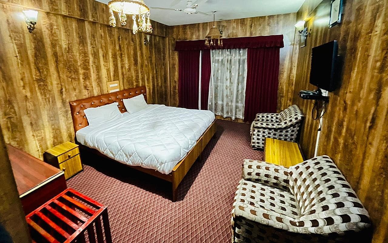 Deluxe Double Bed Room