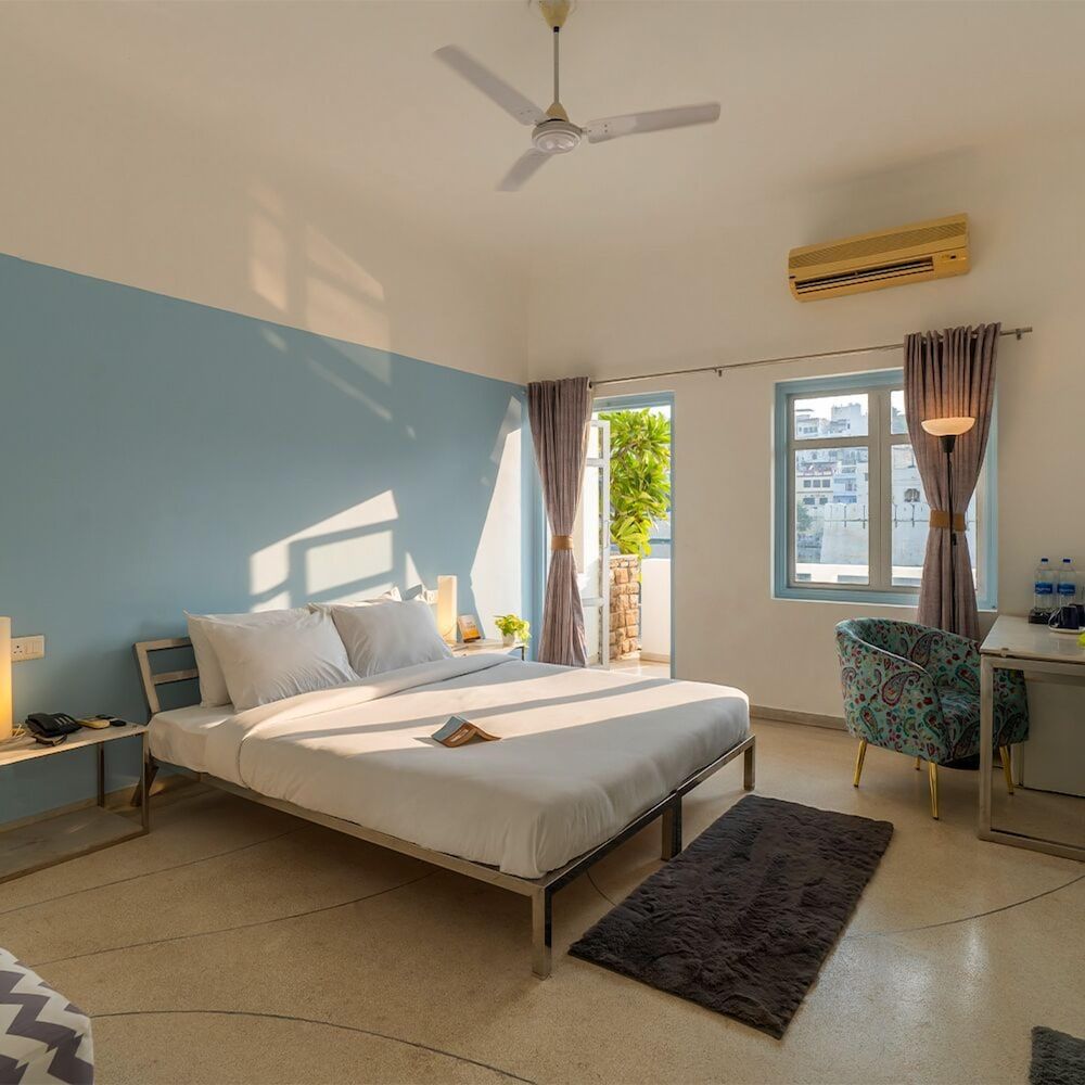 Superior Room with Balcony