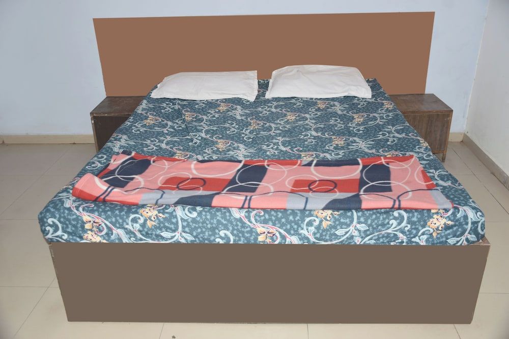 HOTEL DIVYA PALACE Standard Room 2