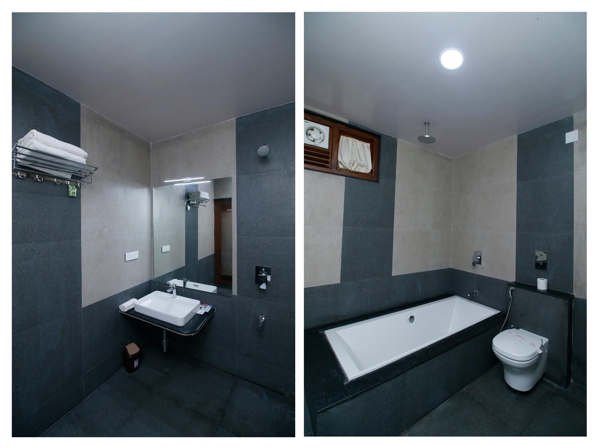Deluxe Double or Twin Room - India Citizens Only