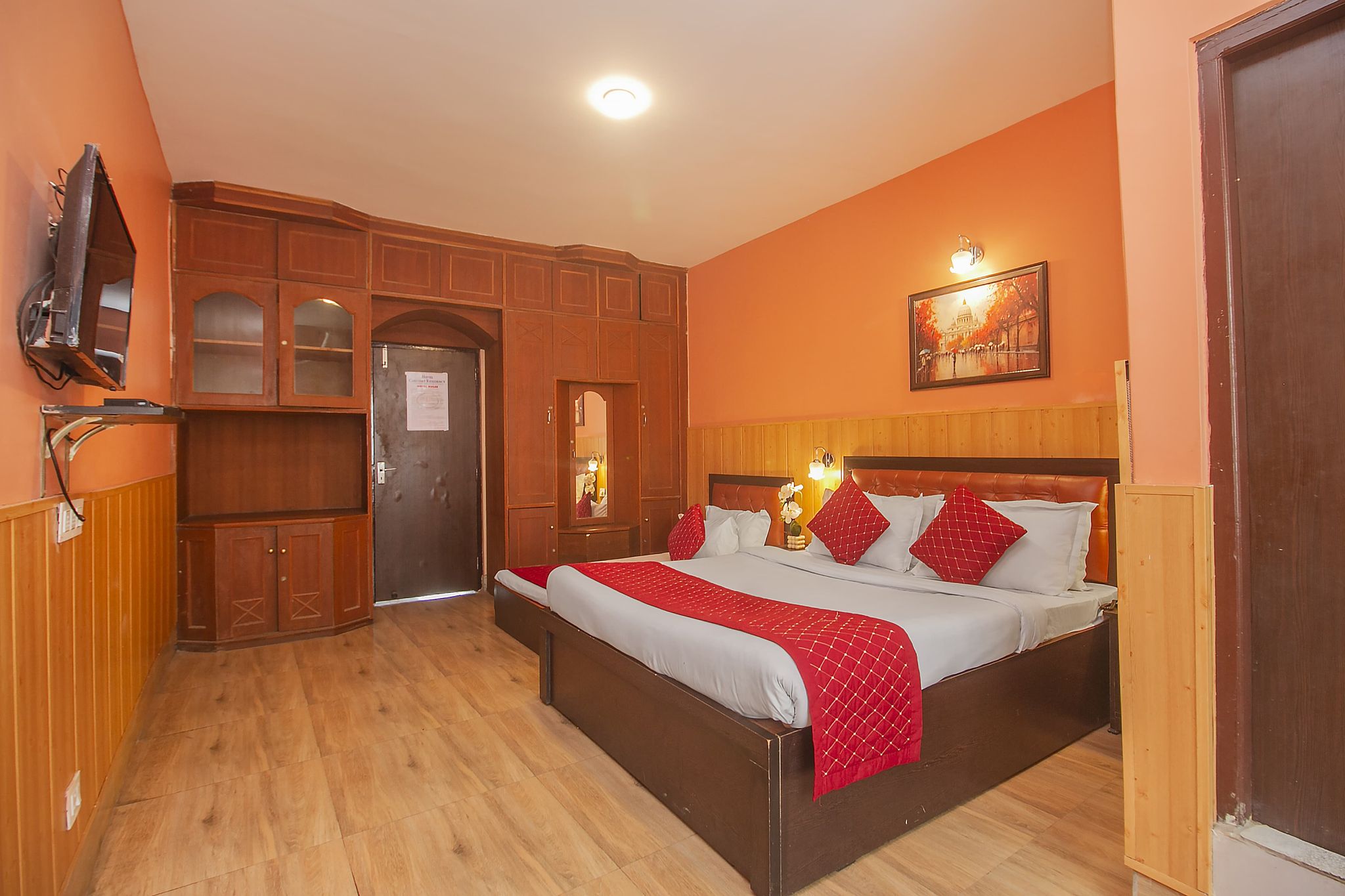 Triple Bed Room With Mountain View