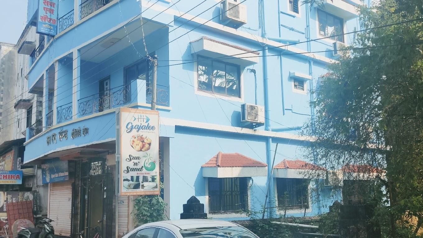 Sun n Sand Holiday Home