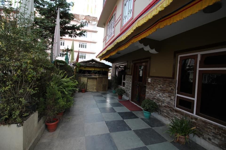 Hotel Rabdentse Residency