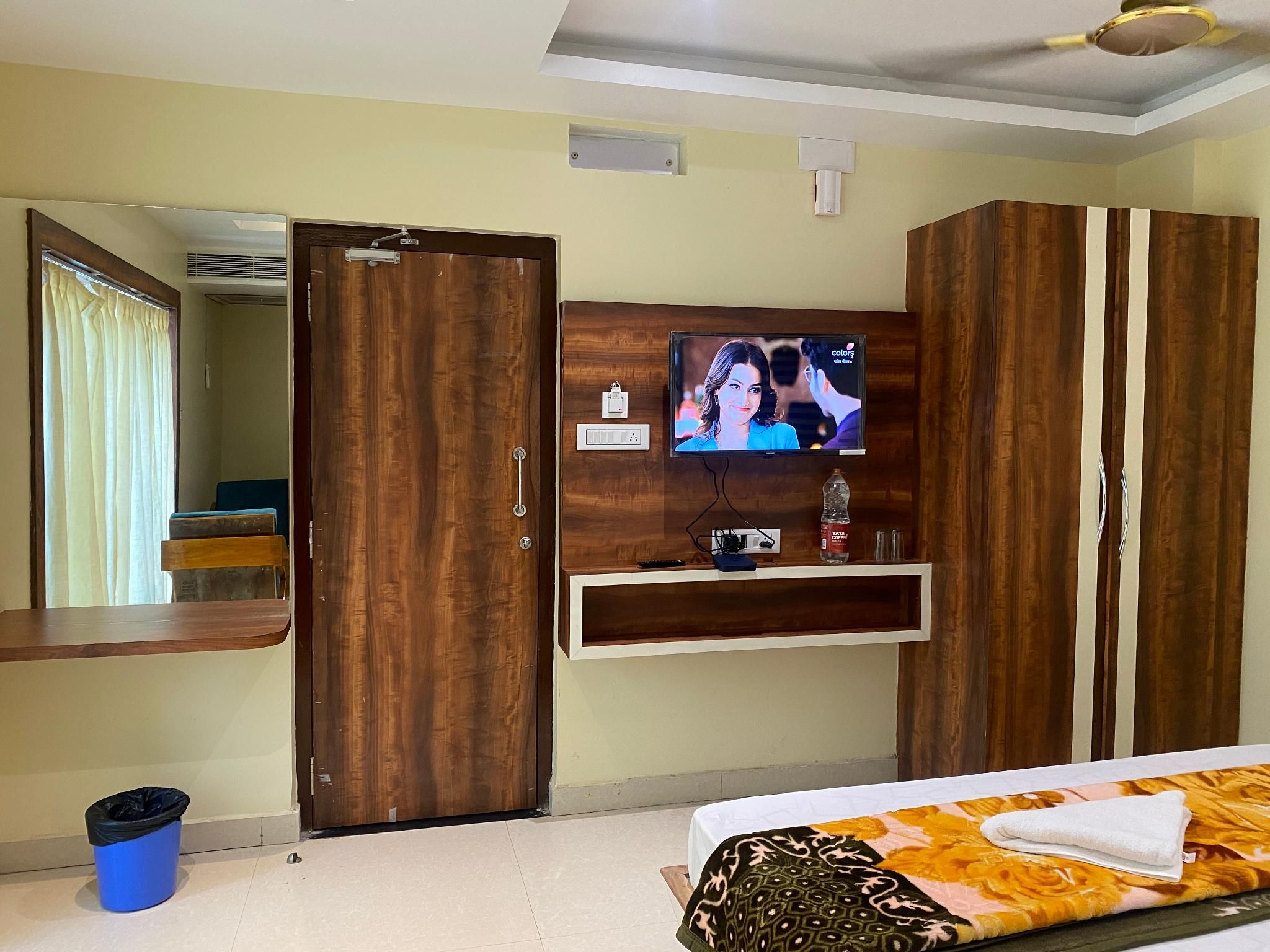 Ditto Room Hotel Golden Sun, New Digha Double Room 3