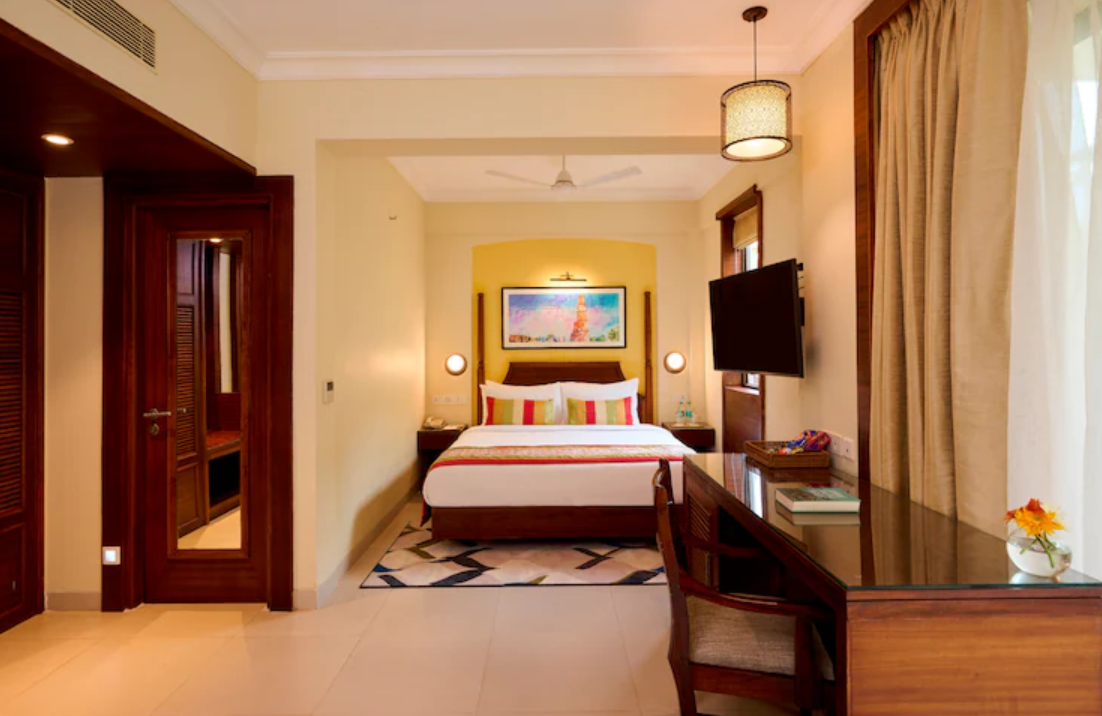 Deluxe Double Room with Balcony