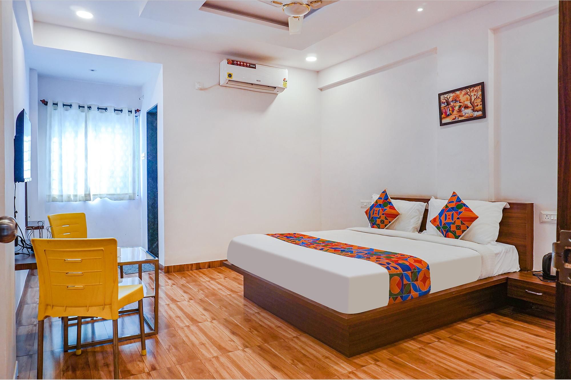 FabHotel Spot Light