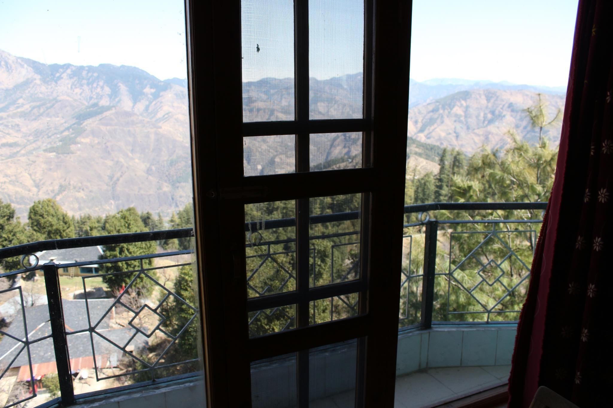 Valley View Room