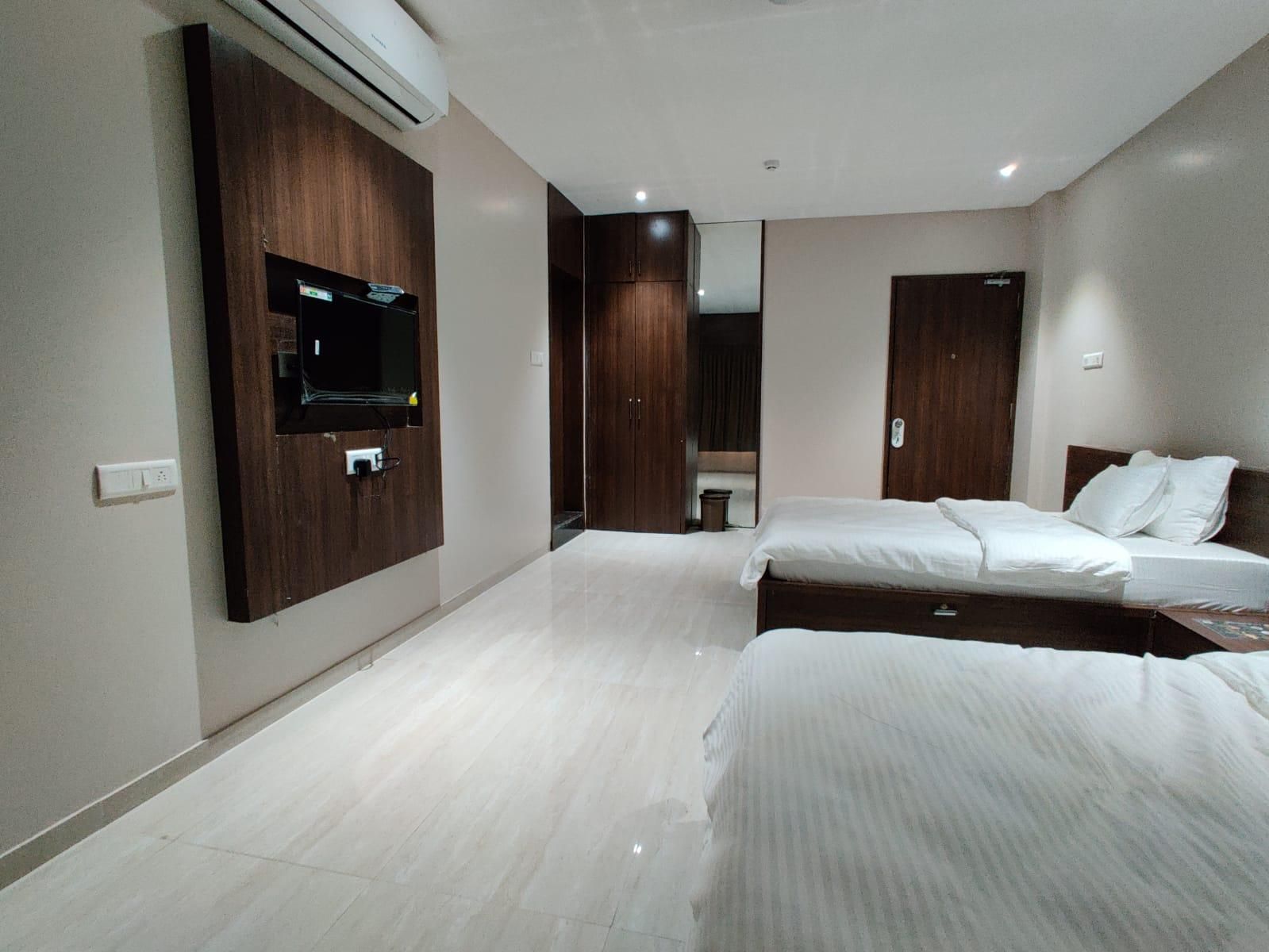 Deluxe Room with Air Conditioning