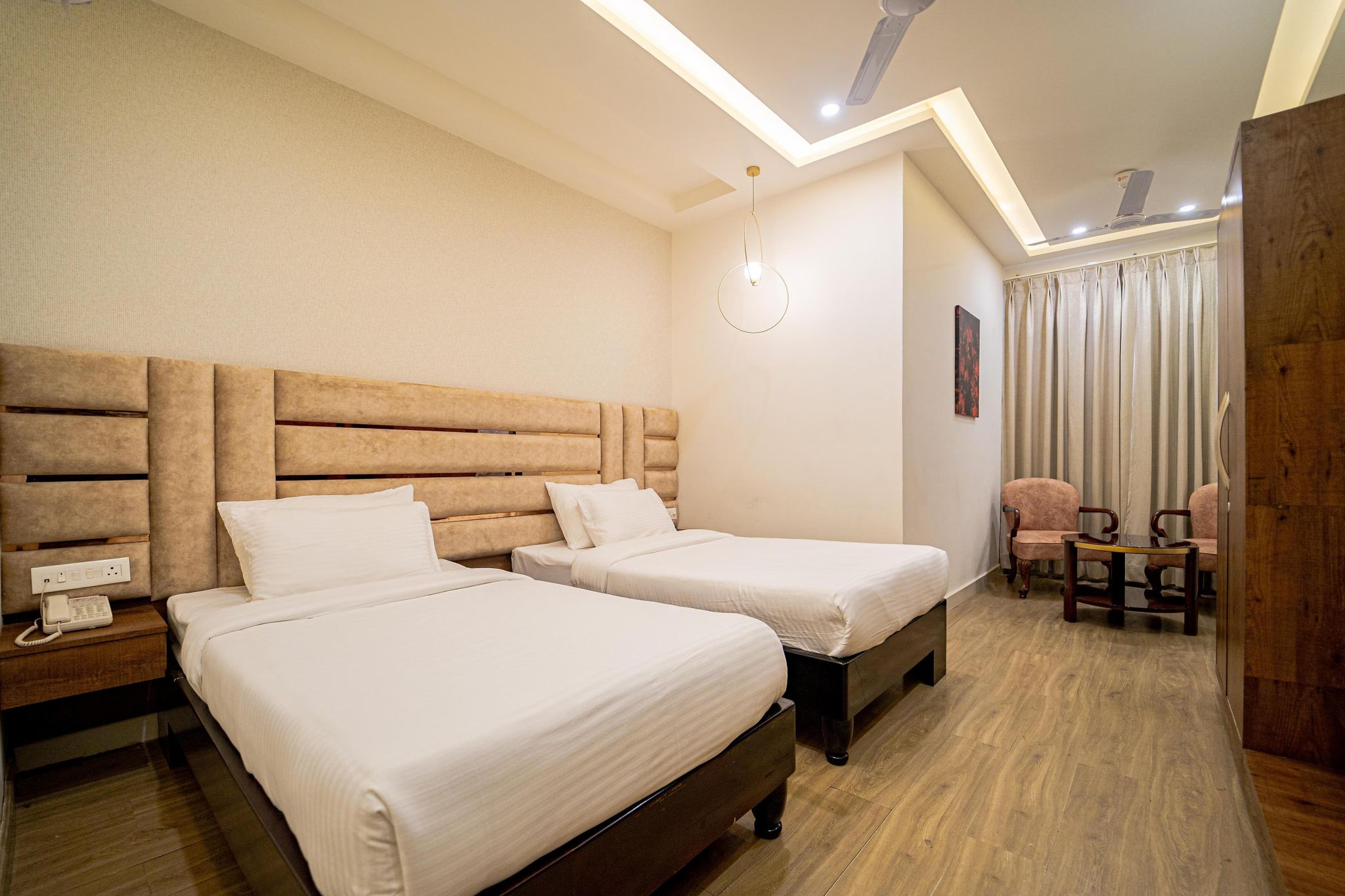 Deluxe Room Twin Bed