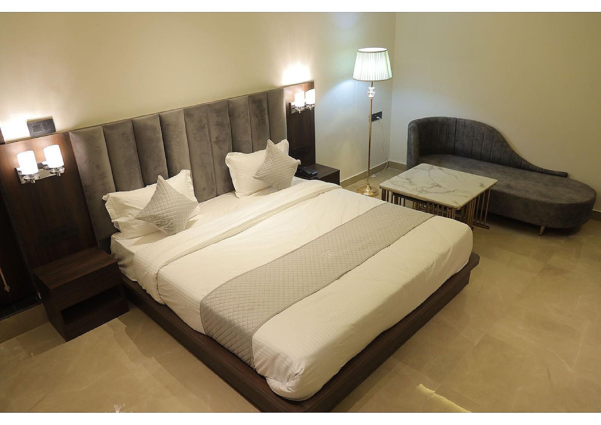 Suite Room