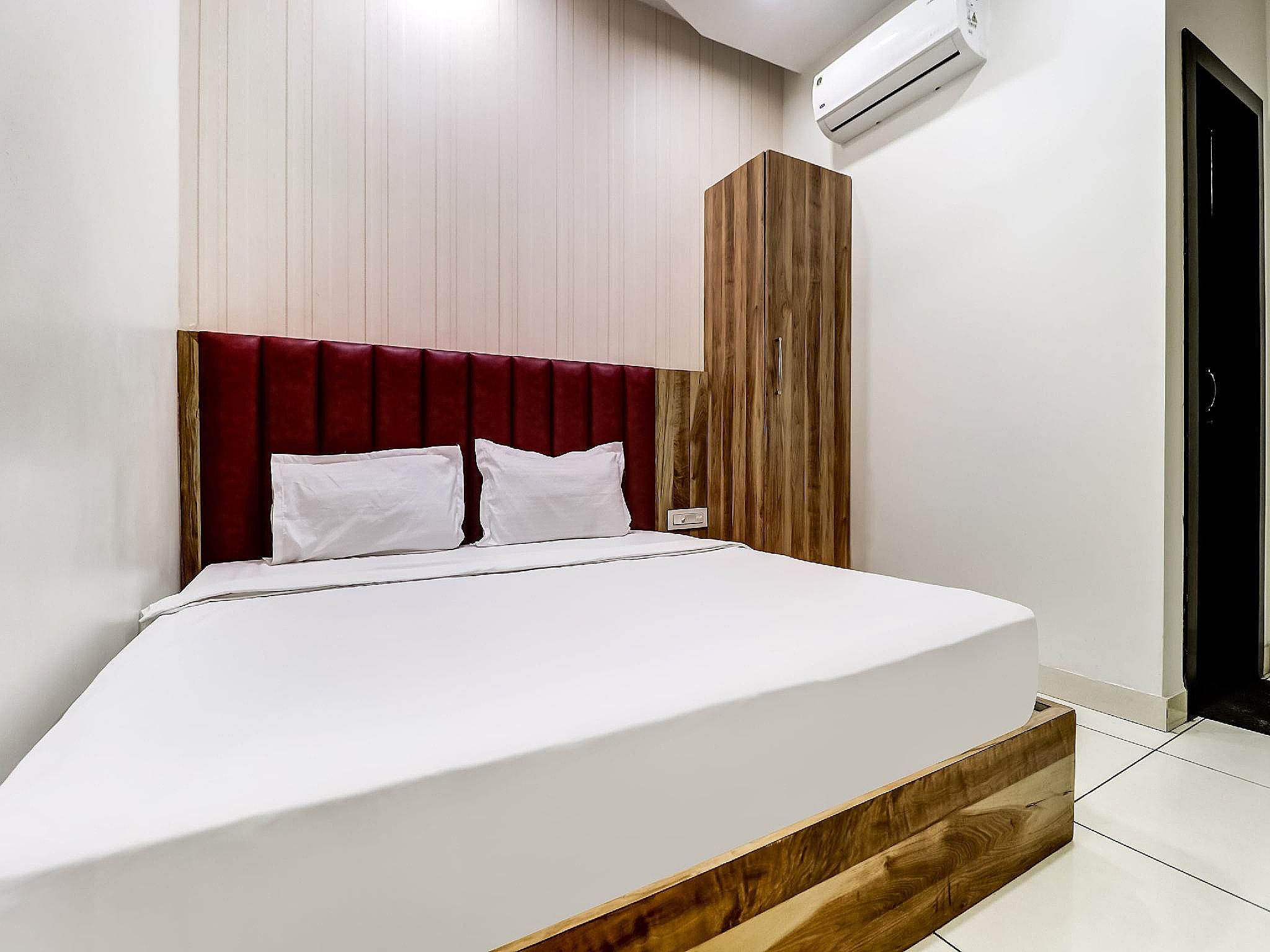 Hotel City Inn Deluxe Double or Twin 3