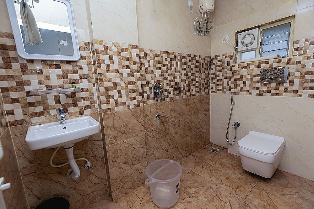 Rosewood Luxury Hotel Deluxe Studio 5