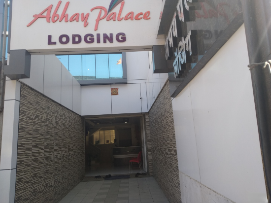 Abhay Palace Lodging