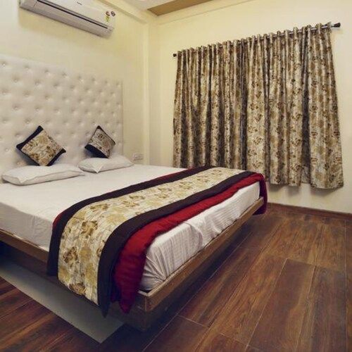 Hotel Girija Deluxe A/c 3