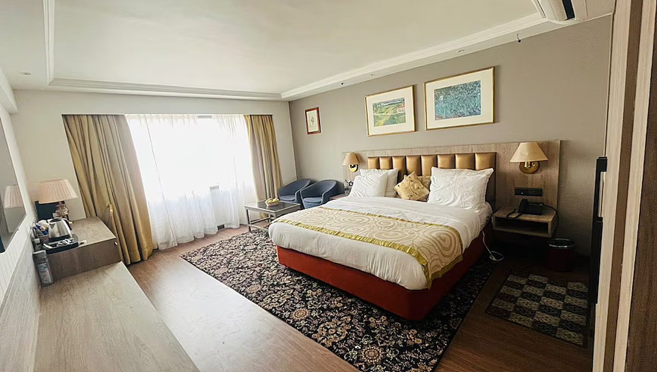 Superior Room Lake View