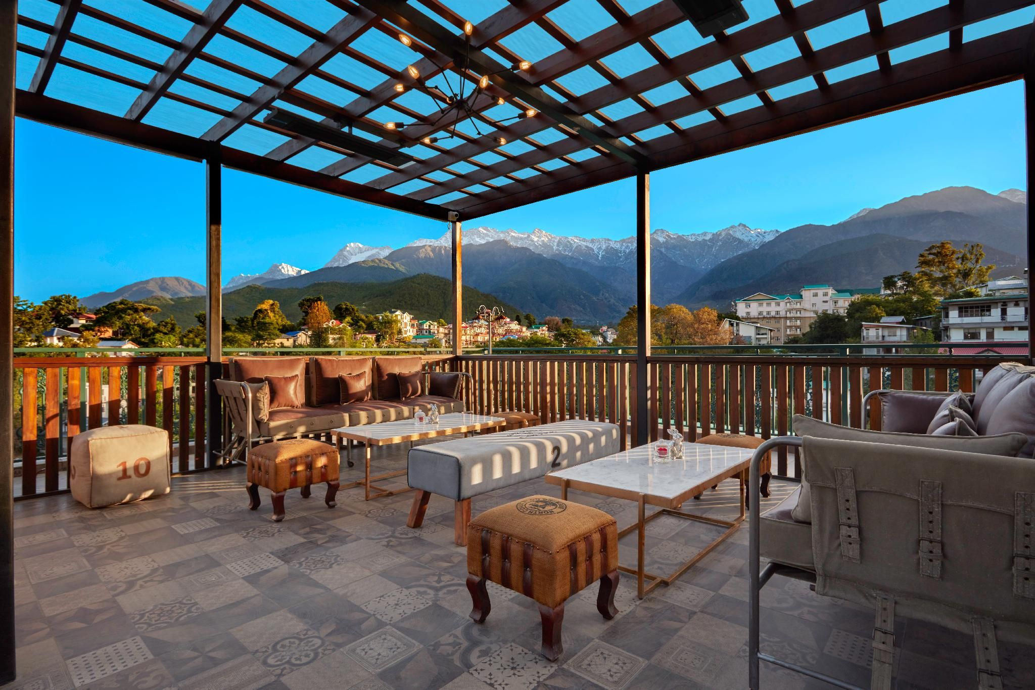 Premium Mountain View with Balcony