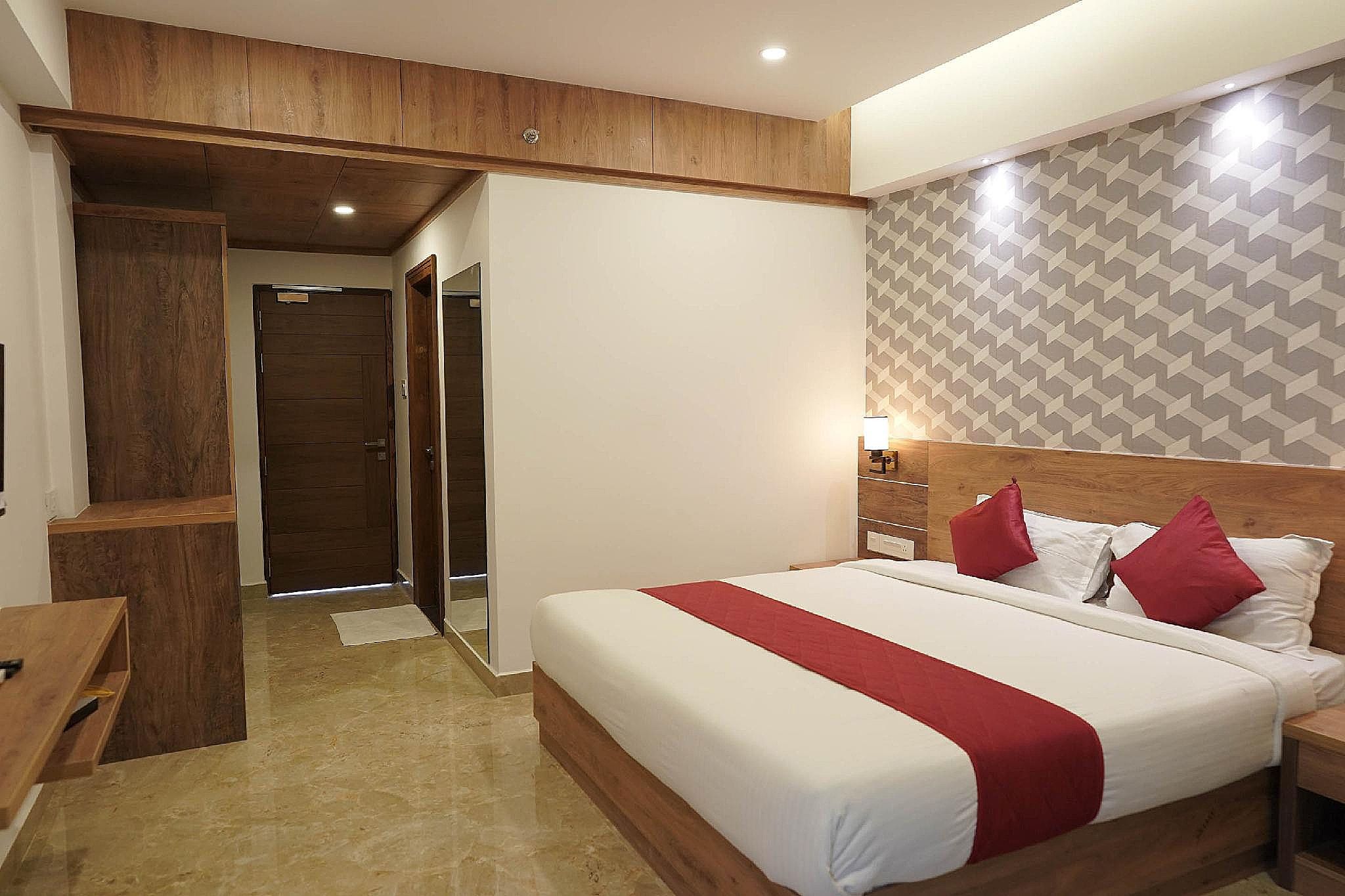 HOTEL VKJ INN Deluxe 2