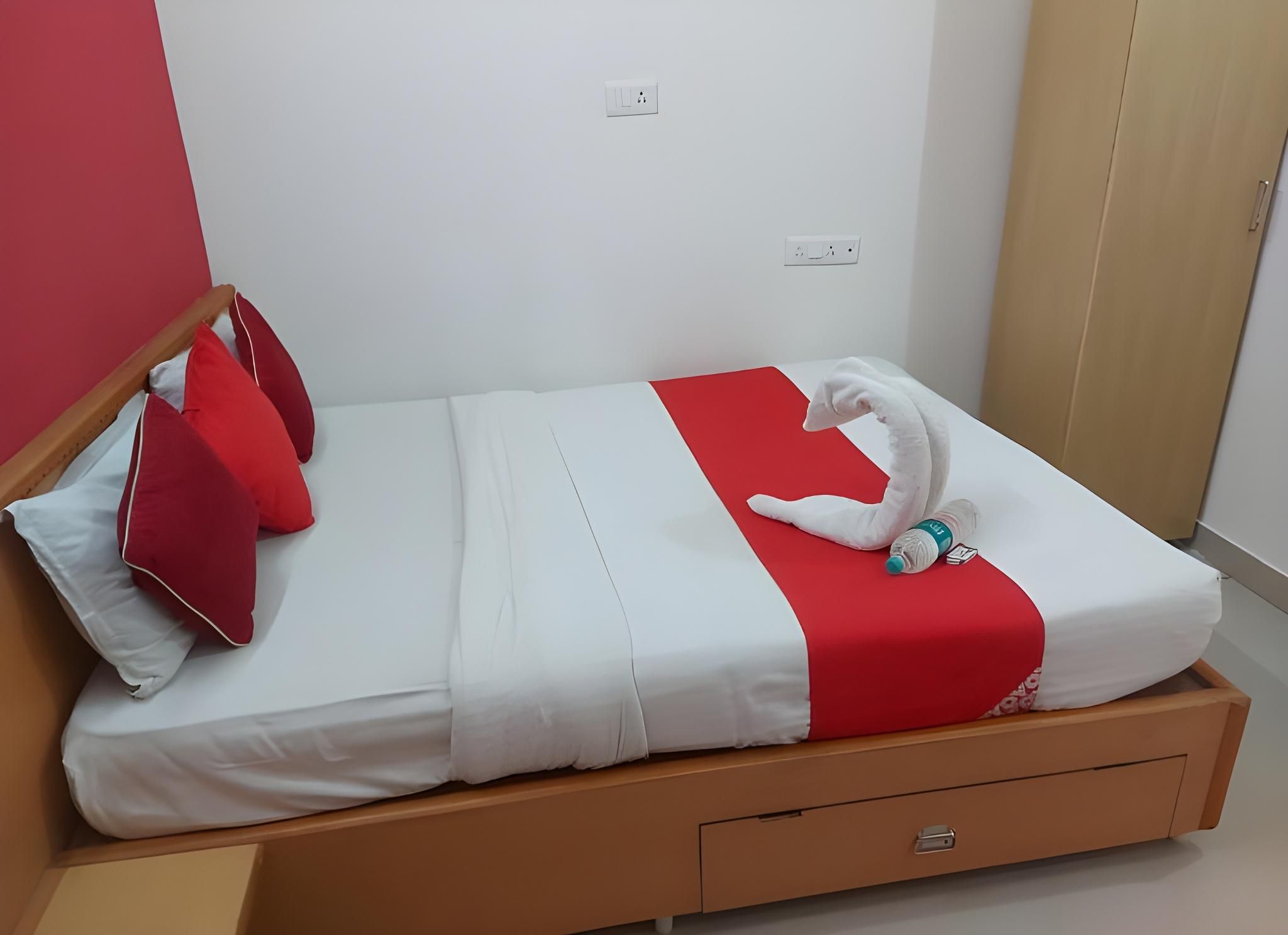 The Hotel City Plaza Madiwala Double Room 2