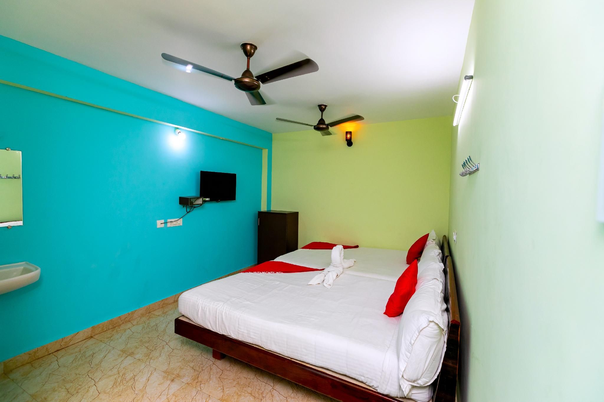 Deluxe Double or Twin