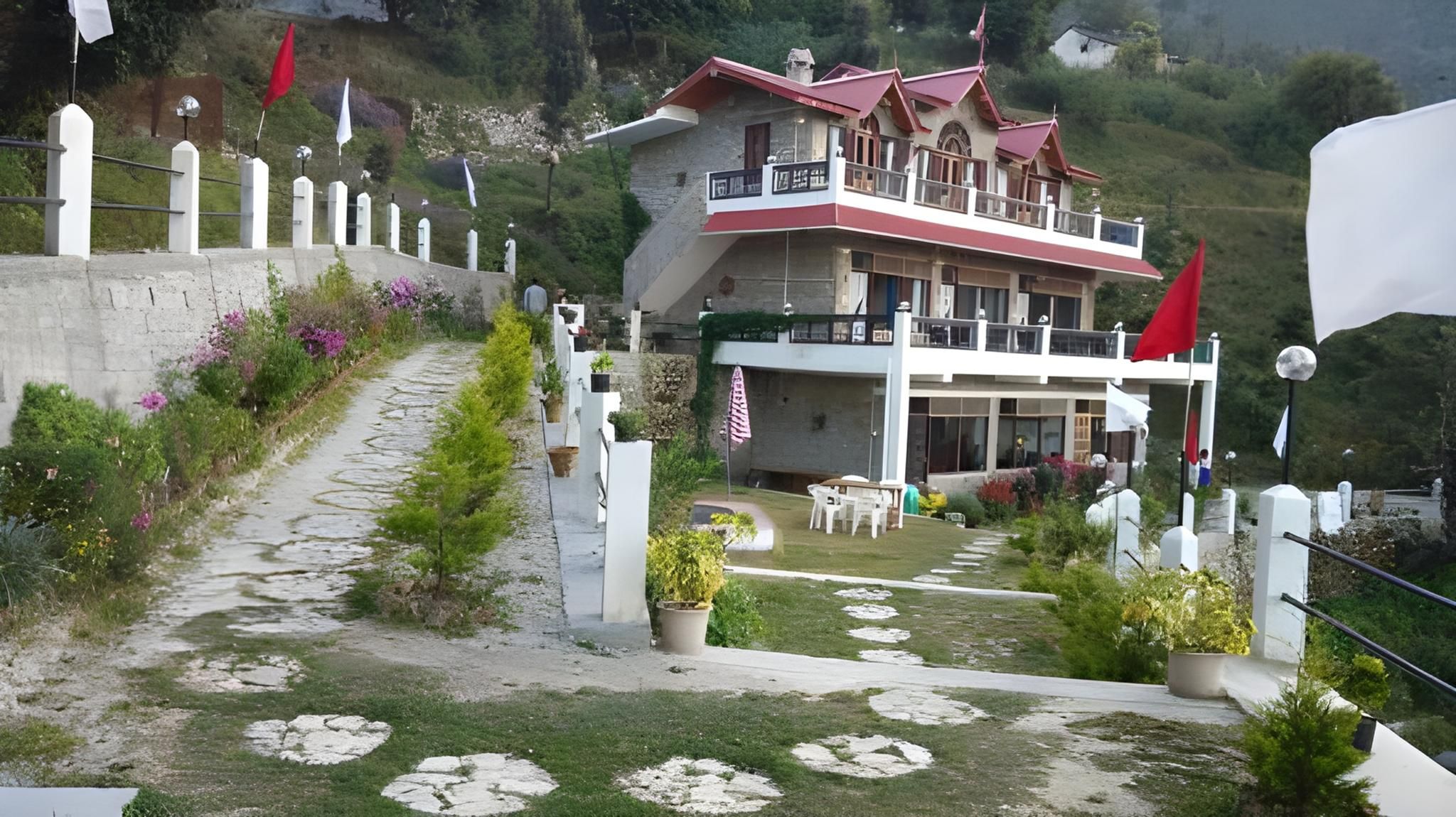 PARIJAT RETREAT RANIKHET  