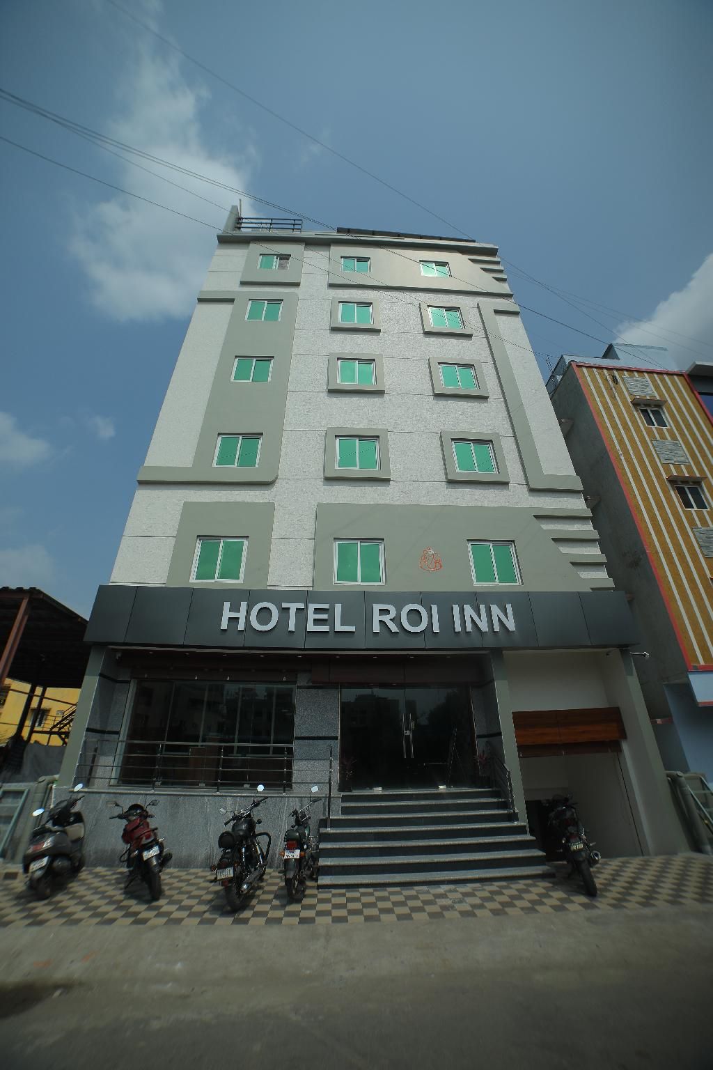HOTEL ROIINN  