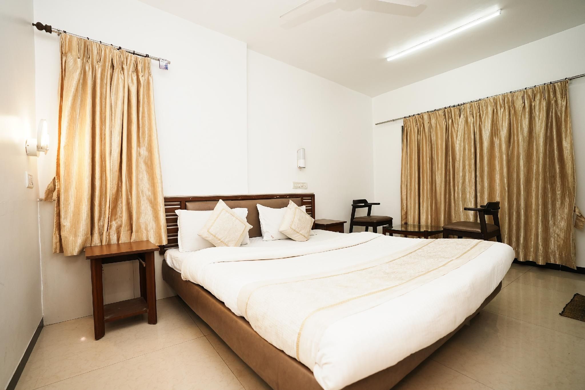 Super Deluxe Room with Fan