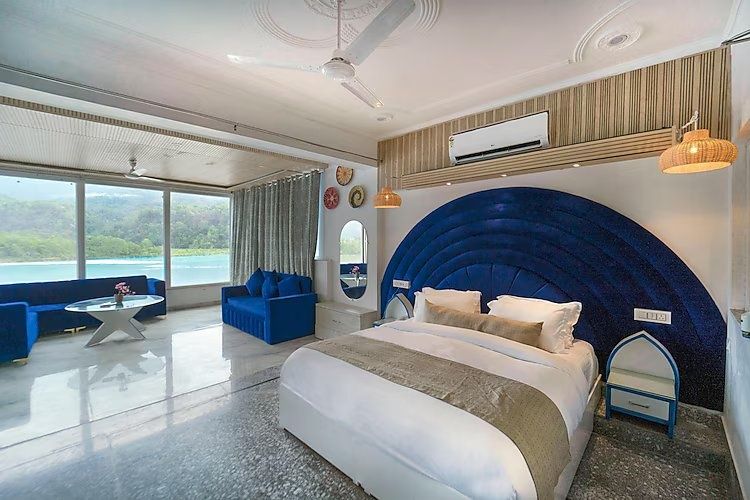 premium ganga view with balcony 
