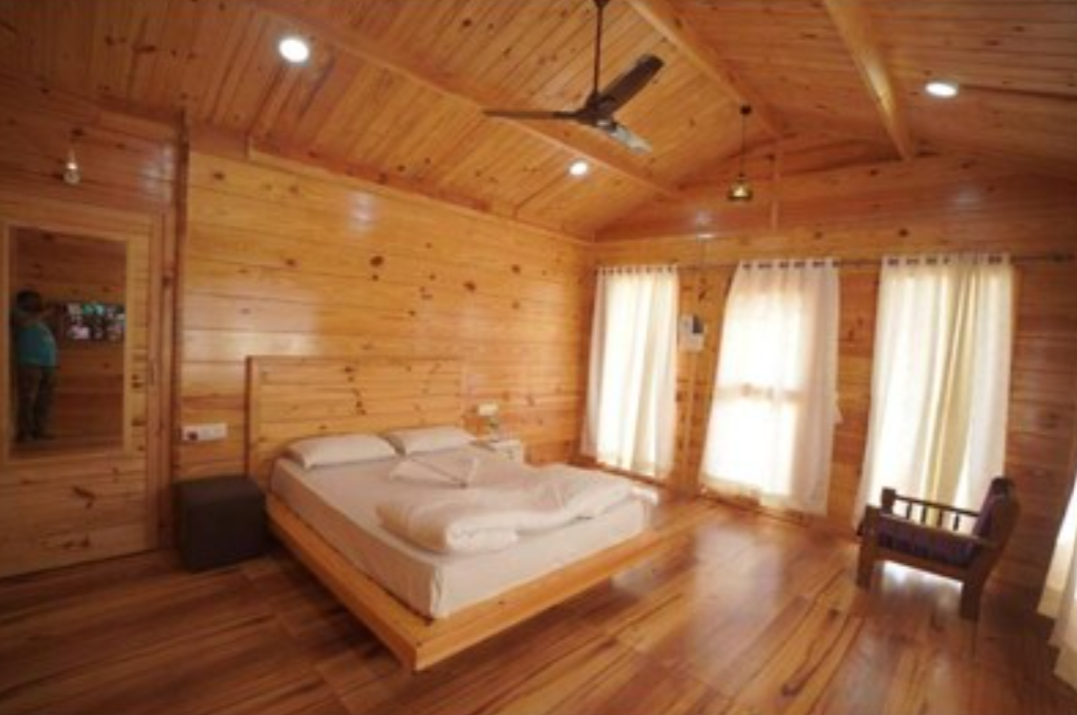 The Candlewood Resort Premium Russian wood 5