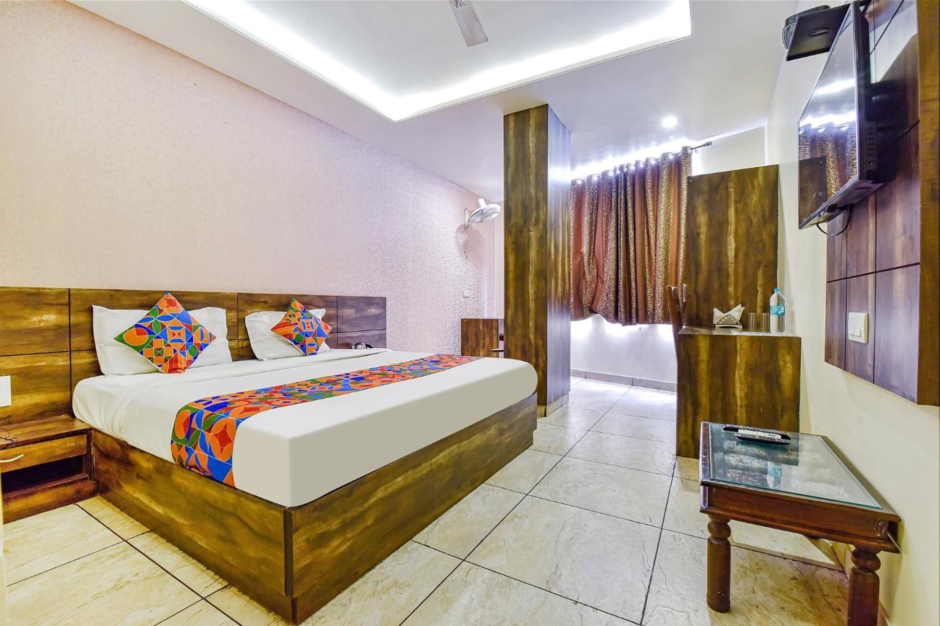 24808 Padmawati Palace Deluxe Double or Twin 2