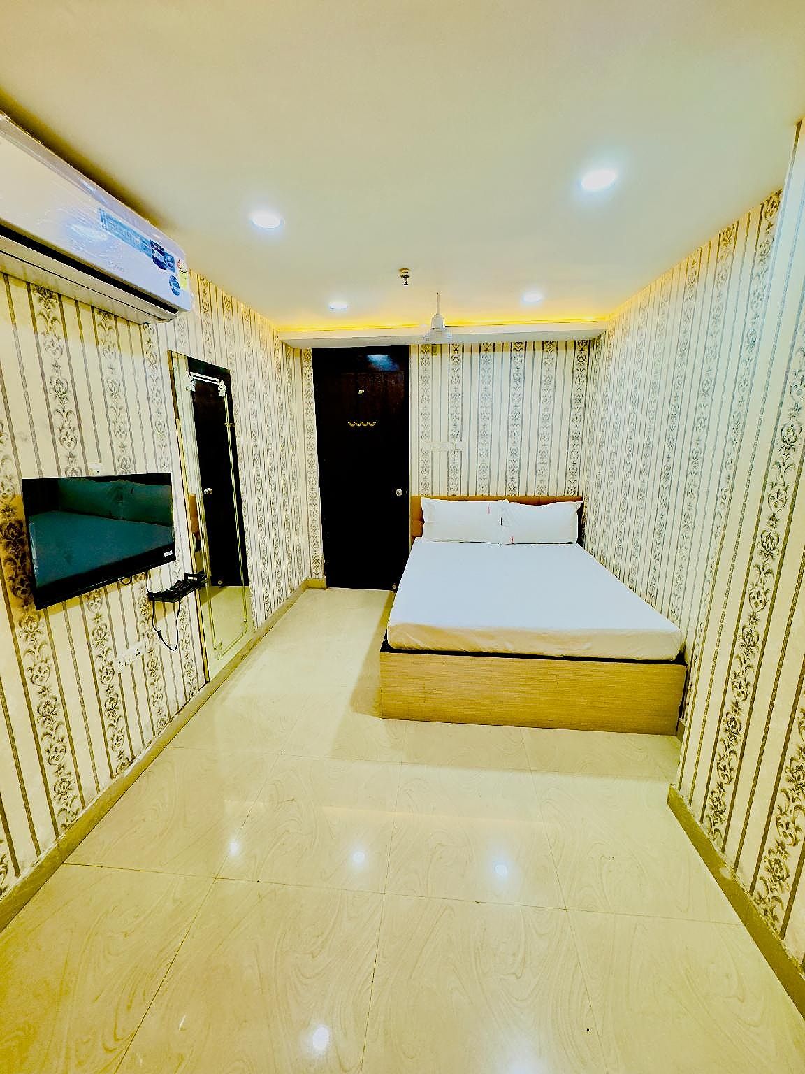 Standard Room with Fan