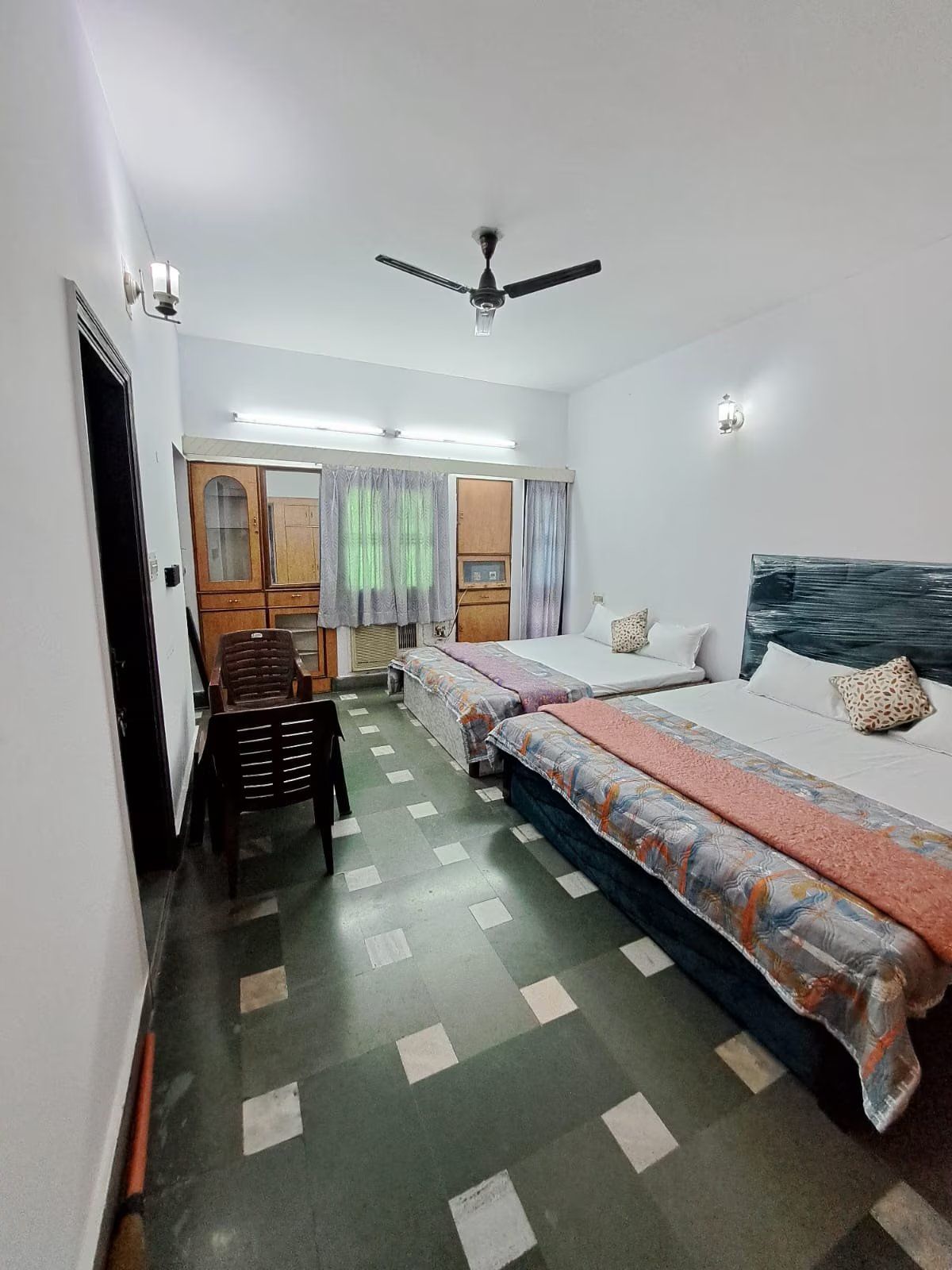 Triple Bed Room