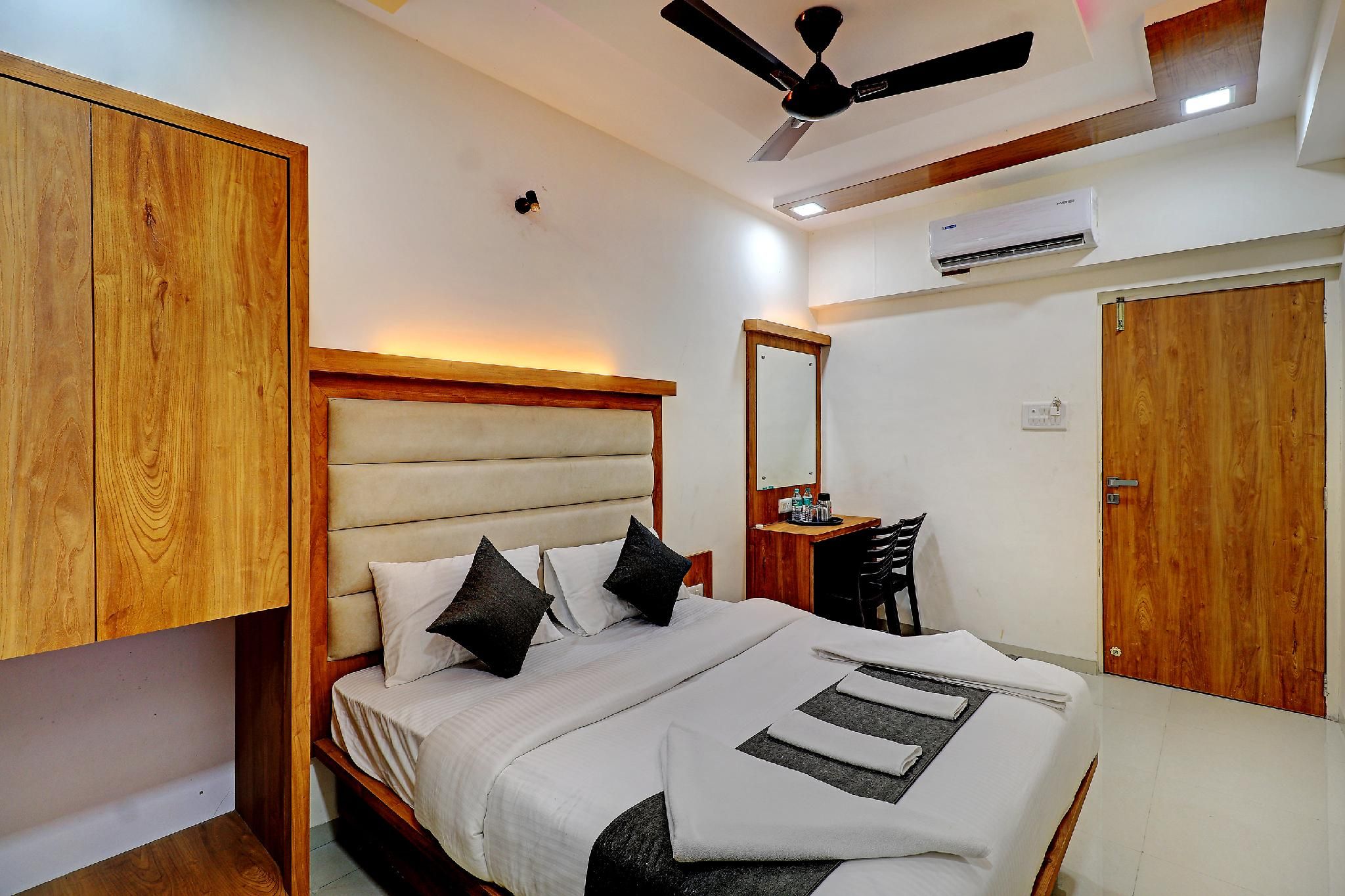 Sun Inn Residency Rabale Standard Room 2