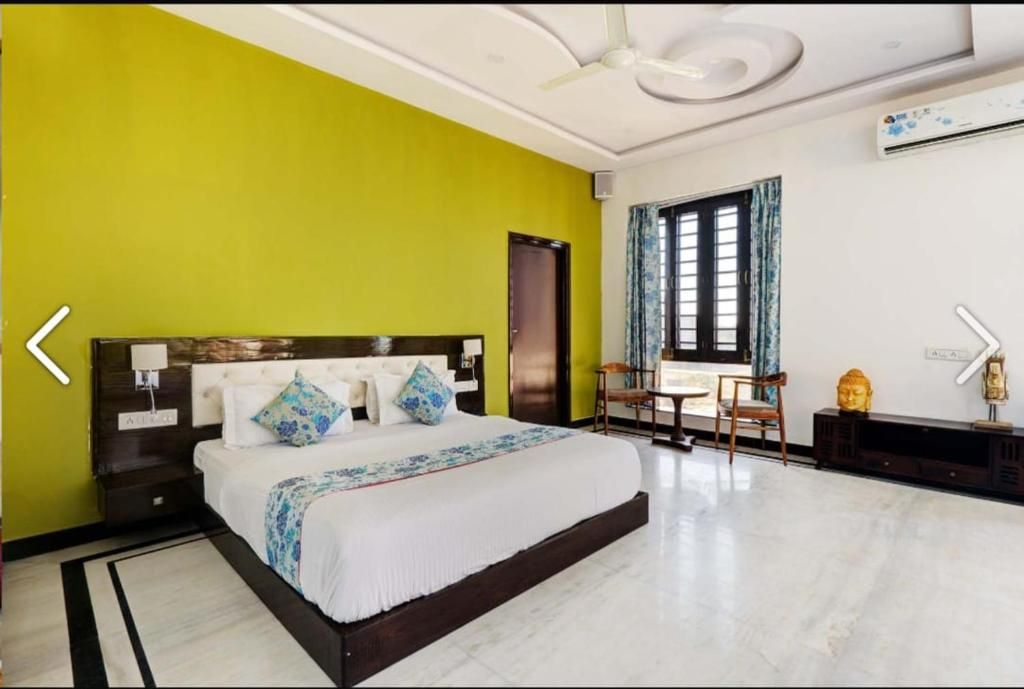 Cottage Rooms