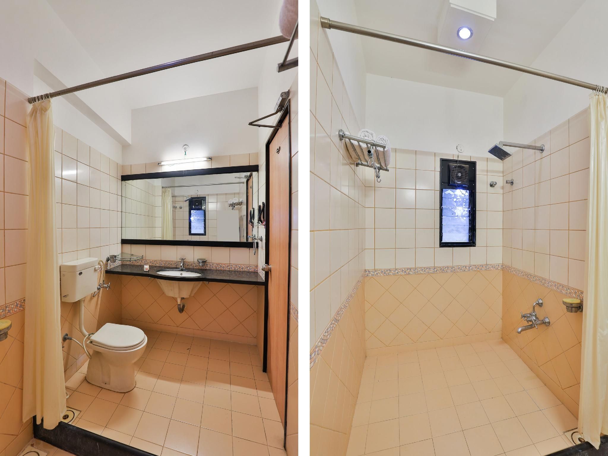 OYO 18373 Hotel Europa Inn Classic Double or Twin 3