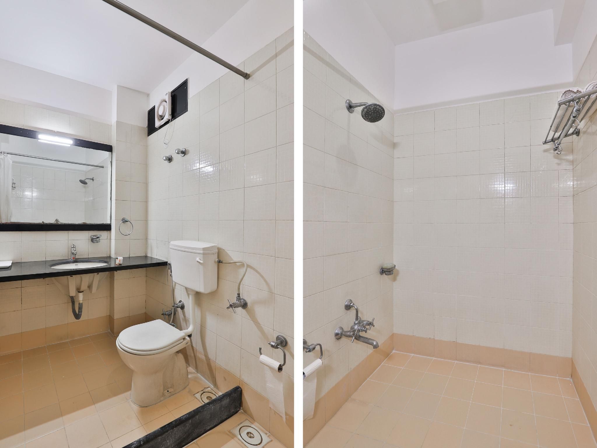 OYO 18373 Hotel Europa Inn Deluxe Double or Twin 3