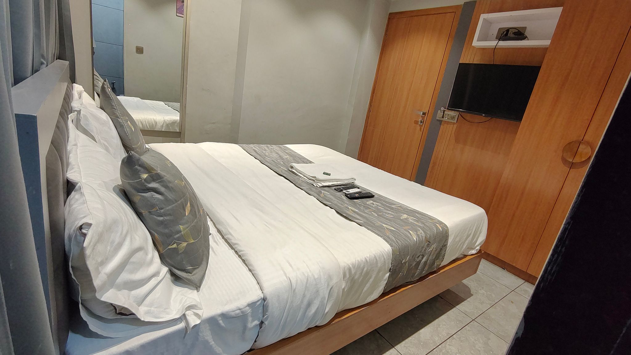 Hotel Relax Inn Deluxe room 3