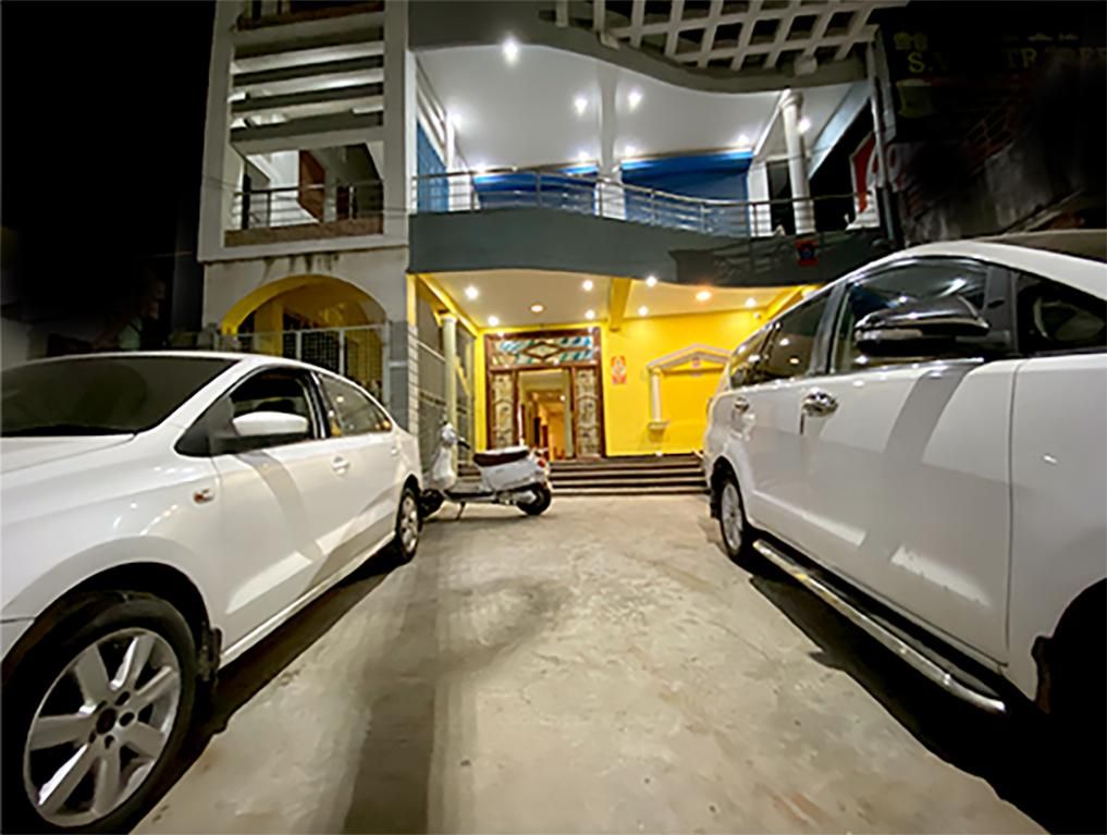Hotel Exterior