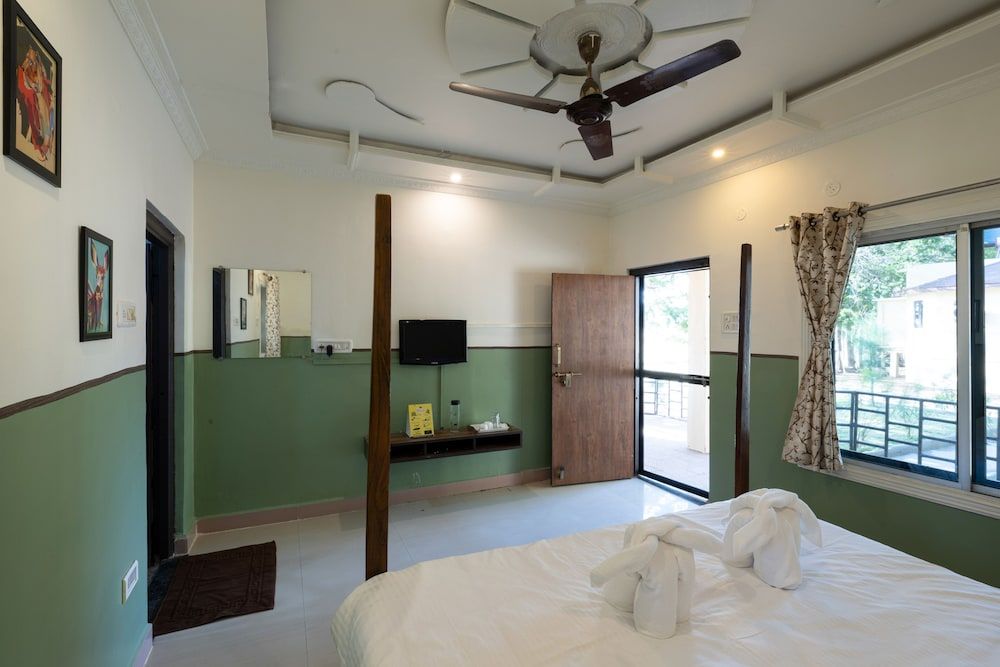 Avadale Tadoba - Stag Groups Not Allowed Deluxe Double Room 3