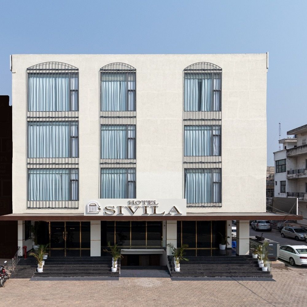 Hotel Sivila Zirakpur Chandigarh