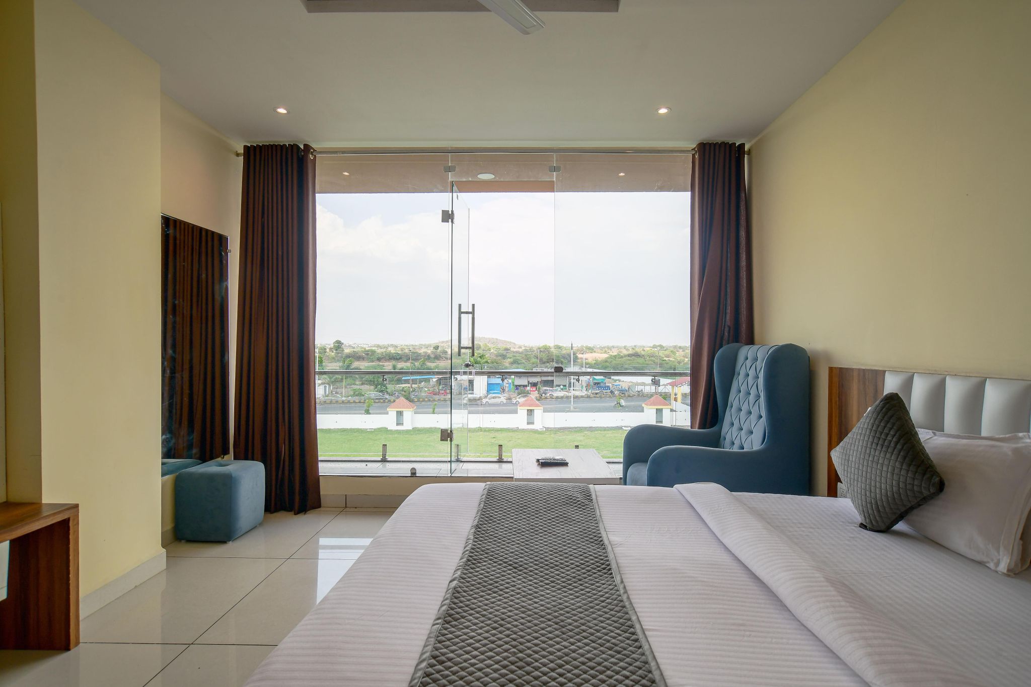 Executive Room with Balcony