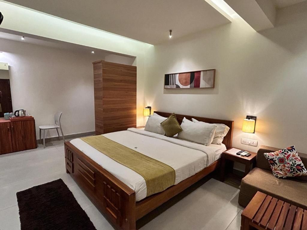  Sylvan Resort Garden View Family AC Deluxe Room 7