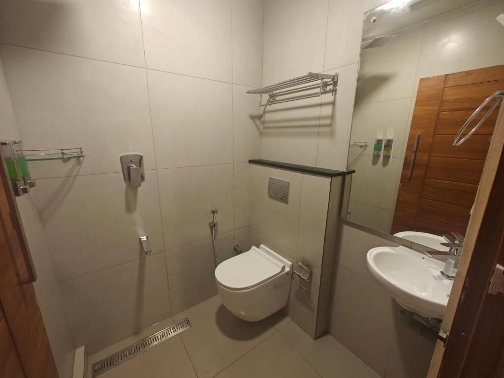  Sylvan Resort Garden View Family AC Deluxe Room 6