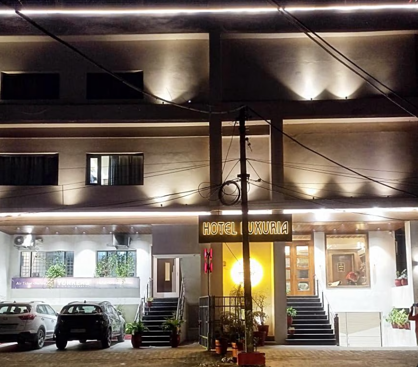 Hotel Luxuria