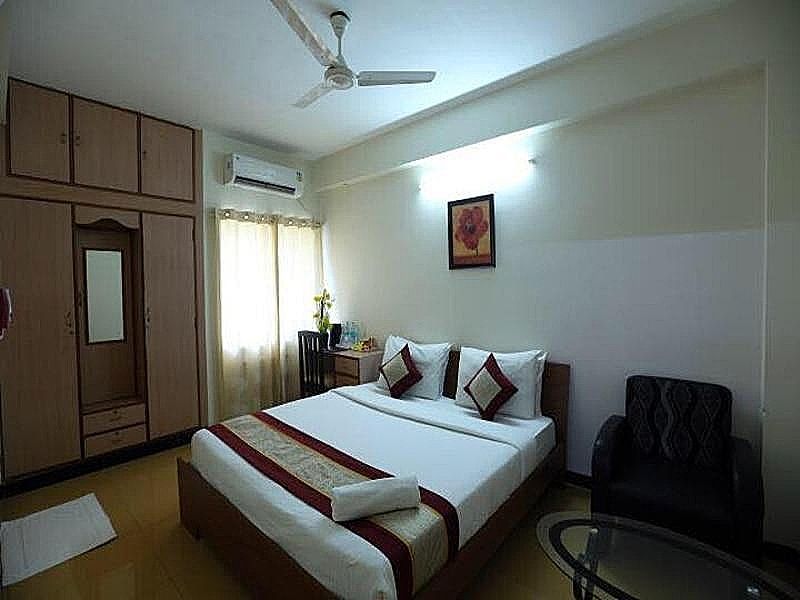 Studio Room