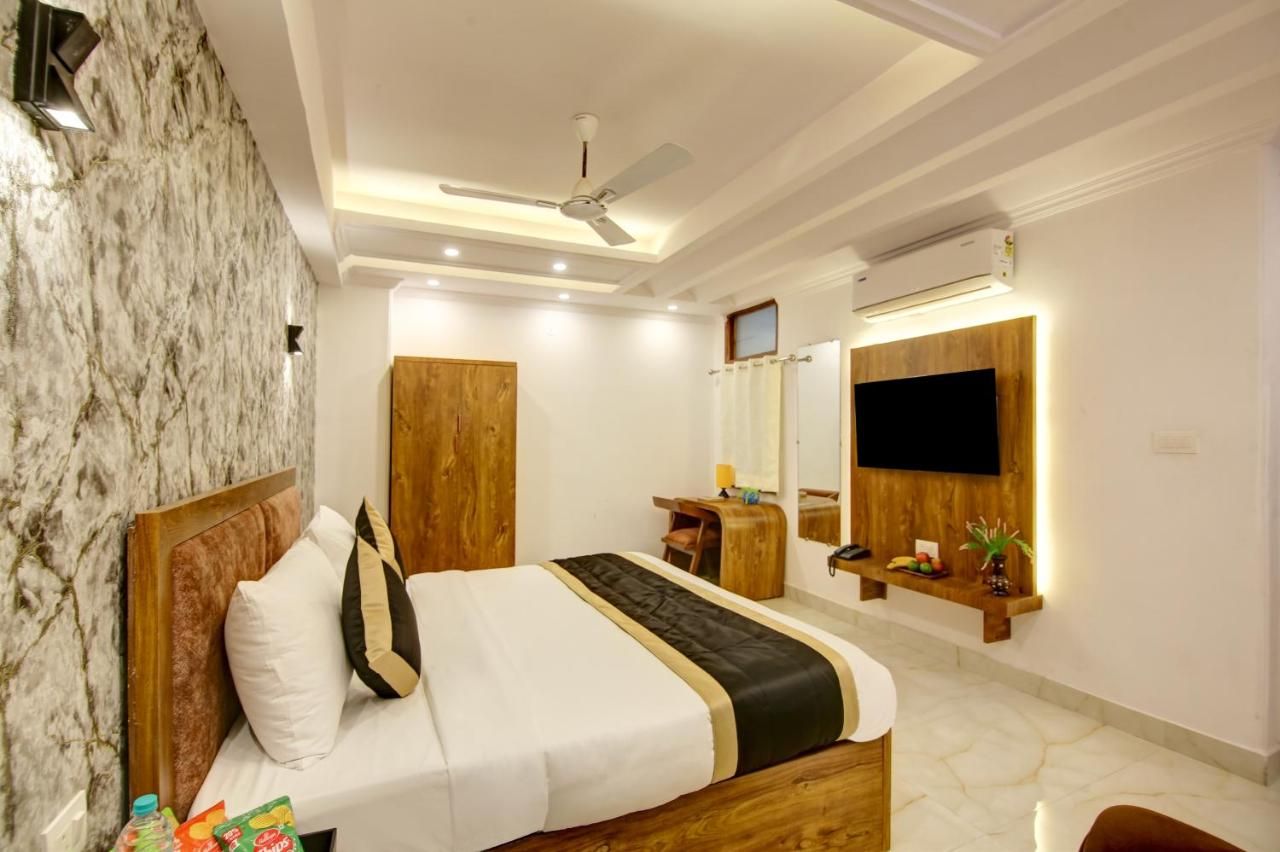 Hotel The Emporio Grand  Superior Room 6