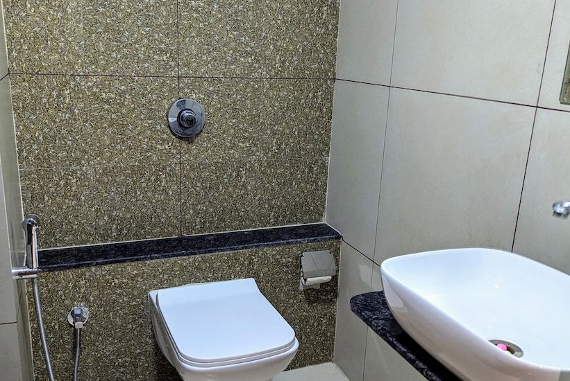 Hotel Majestic By NxtJen Hospitality Executive Room 17