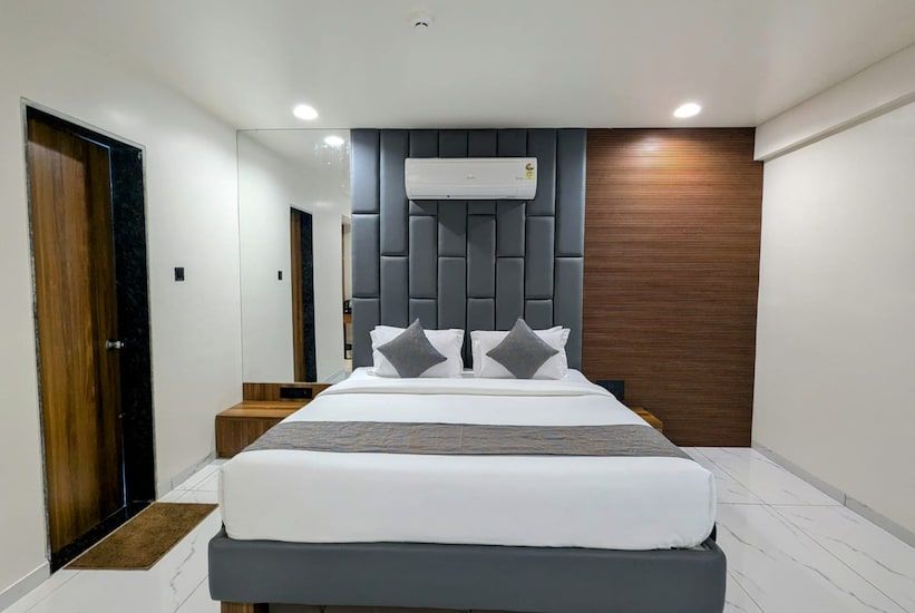 Hotel Majestic By NxtJen Hospitality Executive Room 10