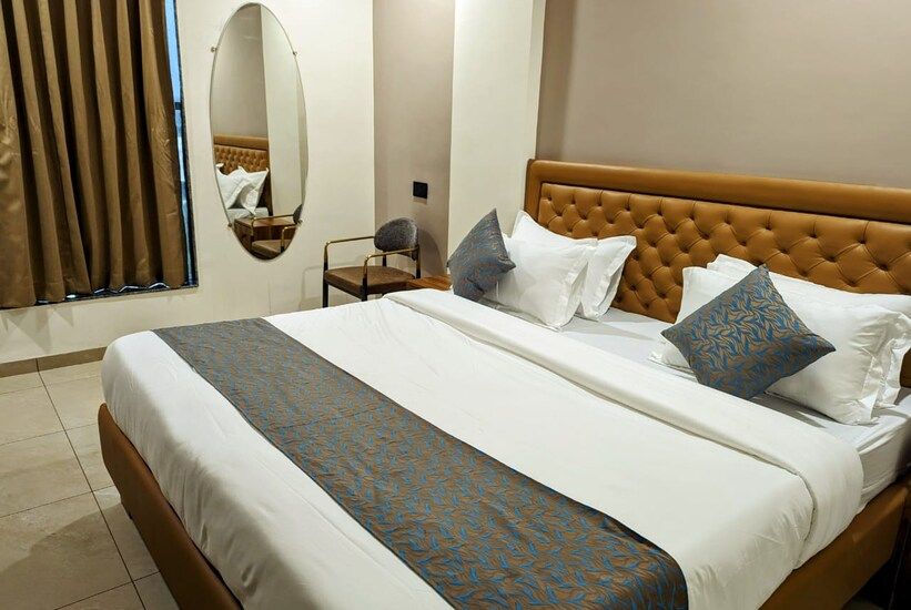 Hotel Majestic By NxtJen Hospitality Executive Room 4