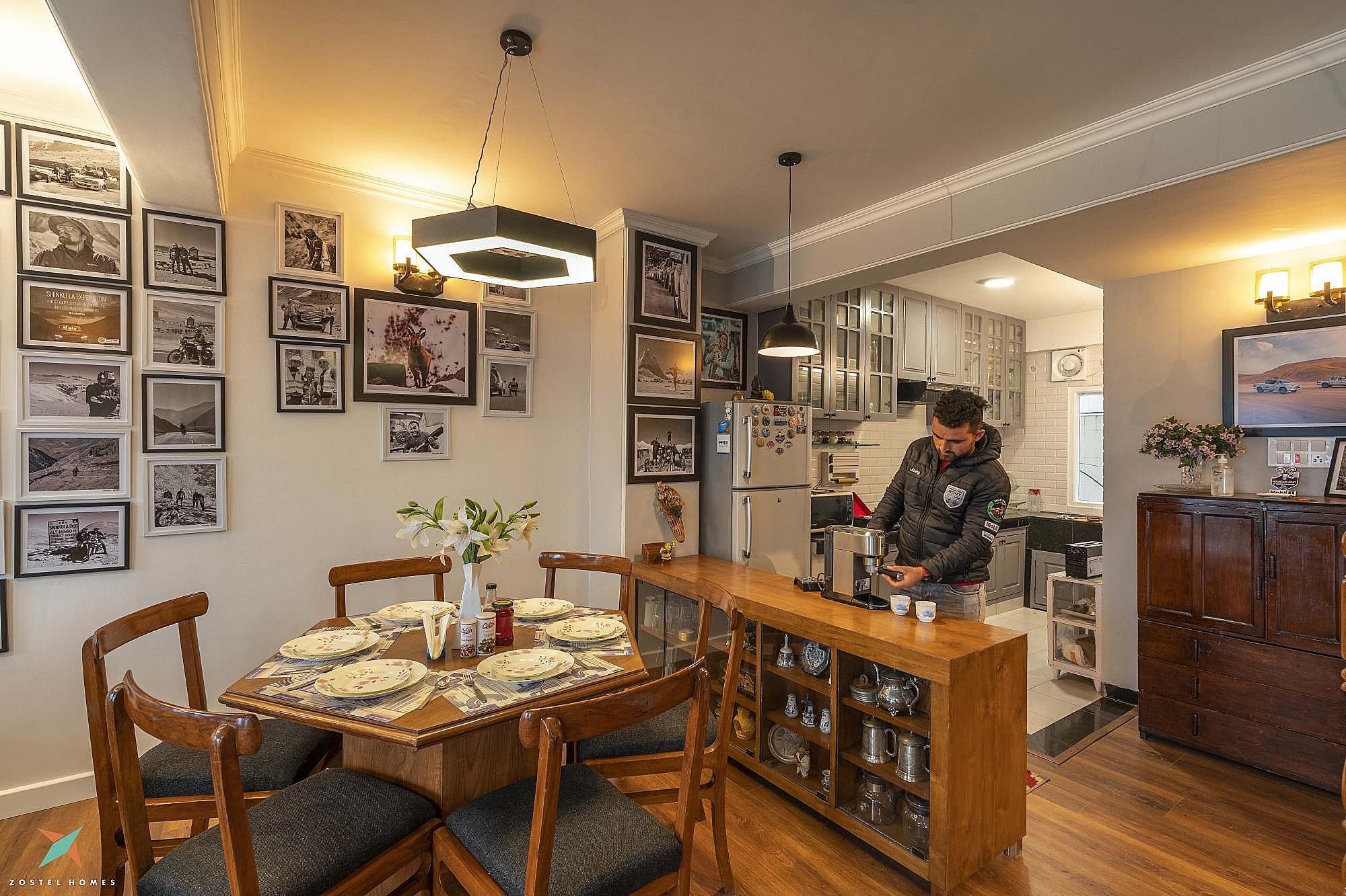 Shared lounge/TV area