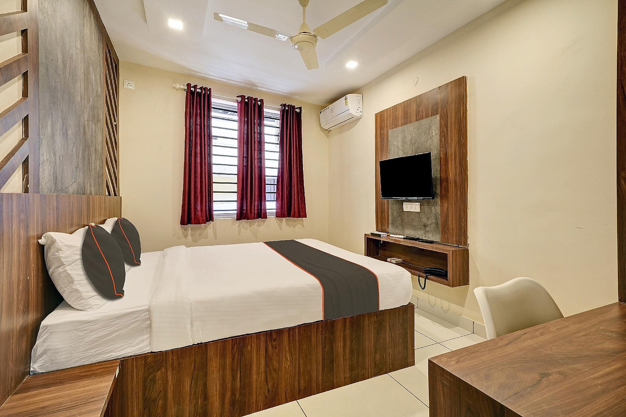 GYPSY HOTEL CUSAT Standard Room 2